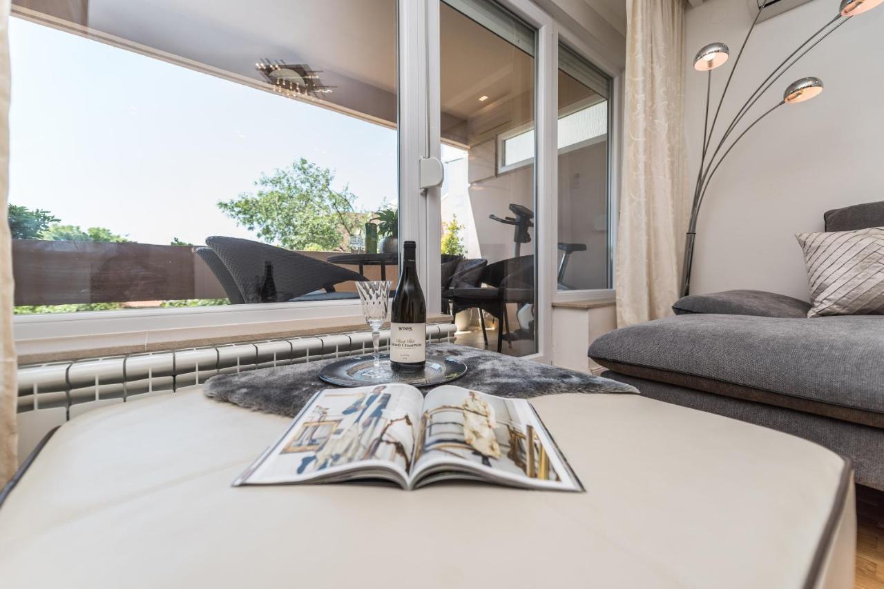 Marina Yacht Apartman *
